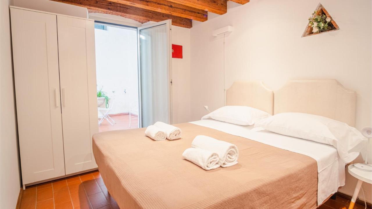 Residenza Corte Carnesali - Italian Homing فيرونا المظهر الخارجي الصورة