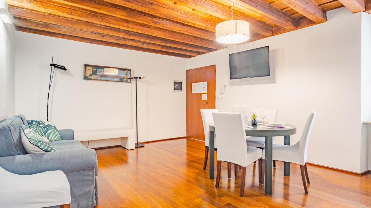 Residenza Corte Carnesali - Italian Homing فيرونا المظهر الخارجي الصورة