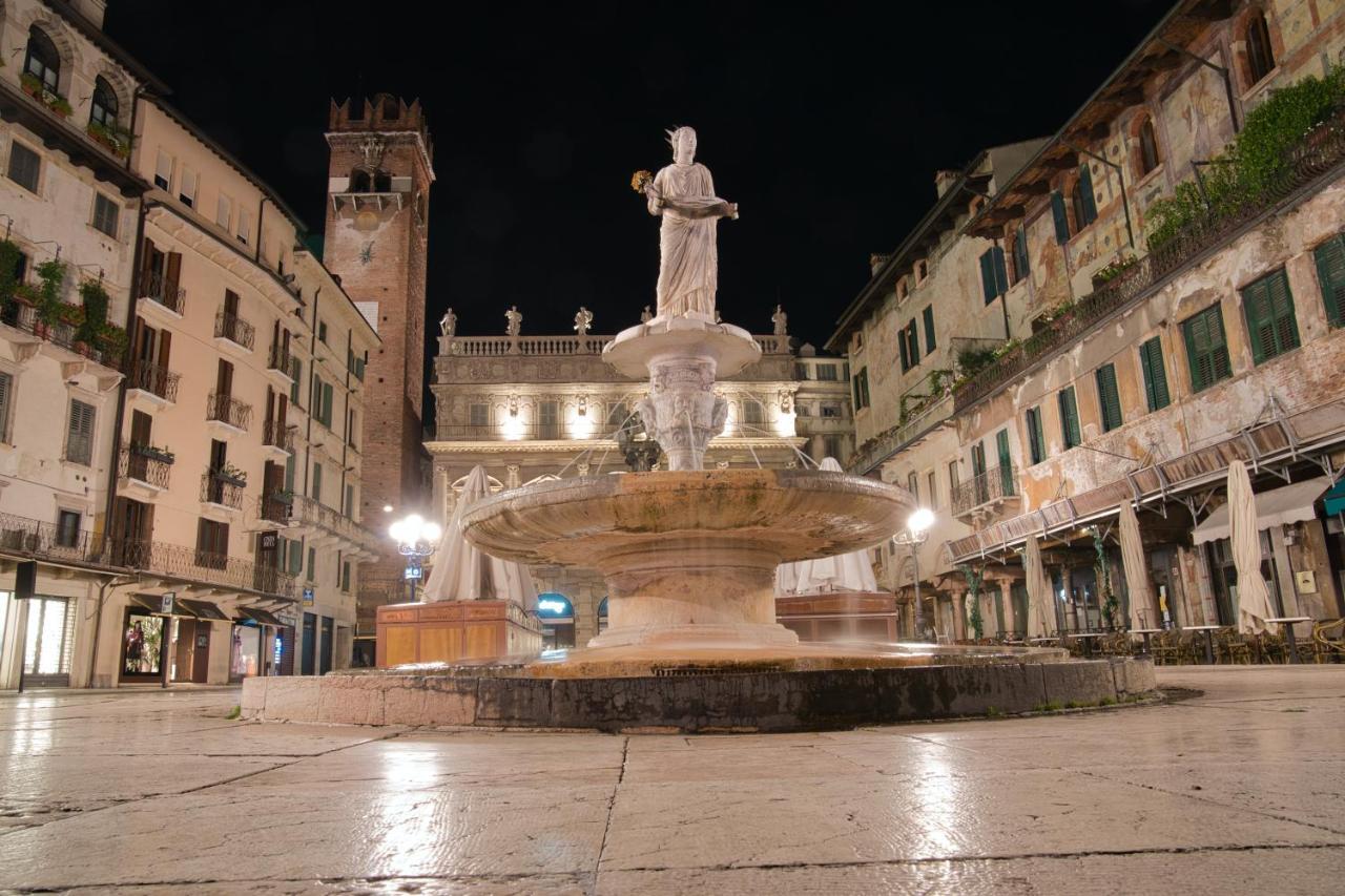 Residenza Corte Carnesali - Italian Homing فيرونا المظهر الخارجي الصورة